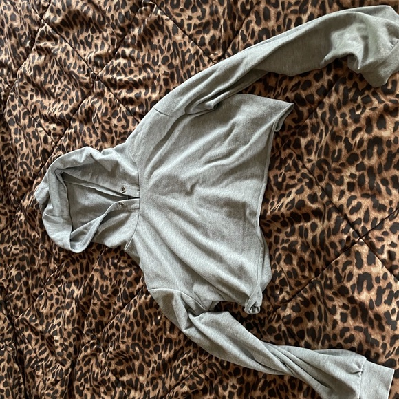 Hoodie crop sweatshirt - Picture 2 of 2